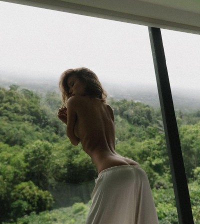 Карина, Г. Струнино