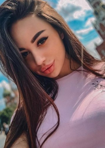 Алина, Г. Струнино