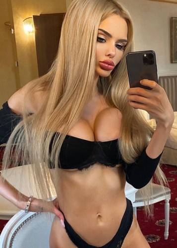 Аня, Г. Струнино